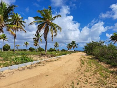 🏖️ Seu refúgio perto de João Pessoa: Invista no Bairro Nobre, Carapibus! 🌅