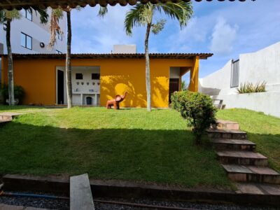 🌊 Sua casa dos sonhos à beira-mar em Carapibus! 🏖️