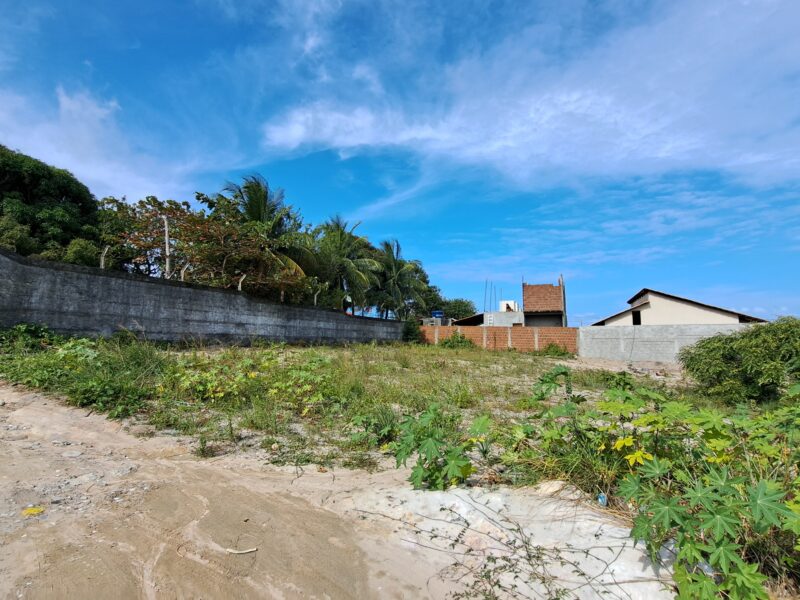 🏖️ Oportunidade Única em Carapibus: Seu Terreno na Praia dos Sonhos! 🏡