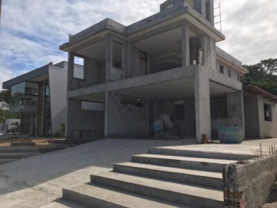 🌟 Casa Alto Padrão em Condomínio Exclusivo na Praia de Coqueirinho 🌴🏡