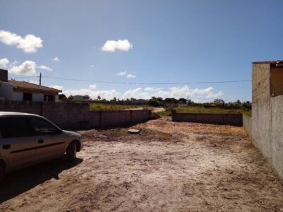 Lote de Esquina em Carapibus (12x27m) – Excelente Potencial Residencial ou Comercial